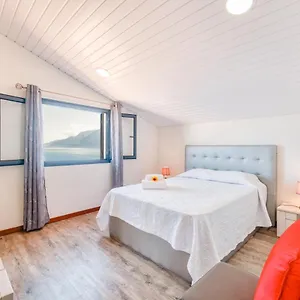 North Coast View House Ferienhaus