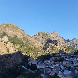 Coracao Da Madeira Curral Das Freiras